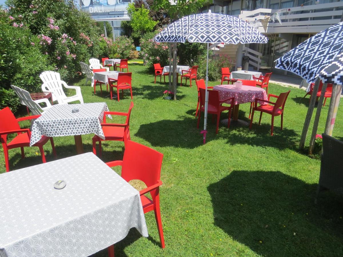 Hotel Kyriad Cap Sud Авиньон Екстериор снимка